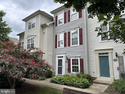 21759 Dragons Green Sq, ASHBURN, VA, 20147-6712 | Card Image