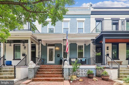 911 L St Ne, WASHINGTON, DC, 20002-3729 | Card Image