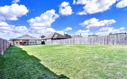 116 Alba Ave, San Marcos, TX, 78666-3869 | Card Image