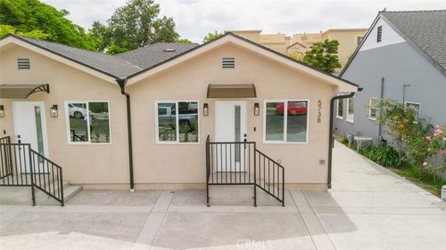5740 Beck Ave, North Hollywood, CA, 91601-1604 | Card Image