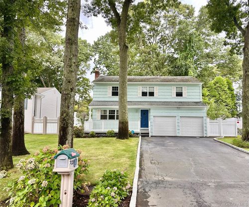 b-22 Sheppard Ln, Smithtown, NY, 11787-5158 | Card Image