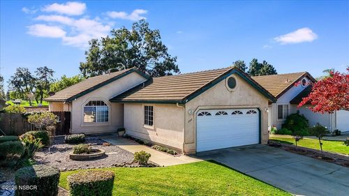 206 Riverside Court, Santa Maria, CA, 93458 | Card Image