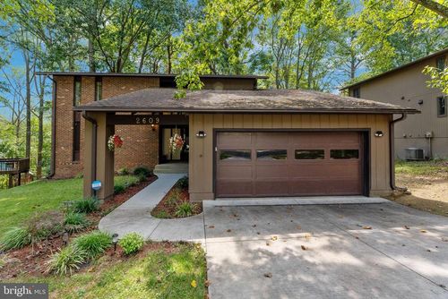 2609 Woodfern Ct, WOODBRIDGE, VA, 22192-2007 | Card Image