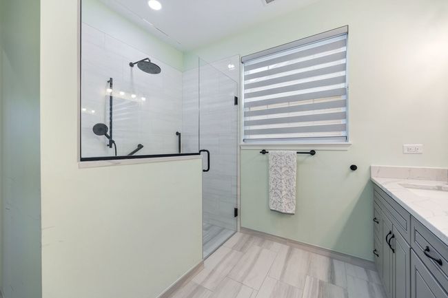 2543 Edgewater Dr, House other with 3 bedrooms, 2 bathrooms and 2 parking in Elgin IL | Image 21