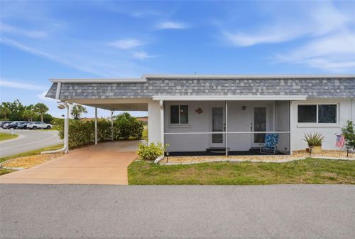 w8-690 Circlewood Drive, VENICE, FL, 34293 | Card Image