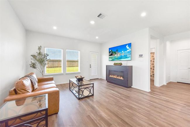 24222 Sandstone Valley Ln, House other with 5 bedrooms, 3 bathrooms and 2 parking in Spring TX | Image 7