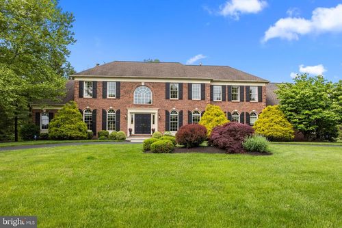 42 Woodside Ln, NEW HOPE, PA, 18938-9281 | Card Image