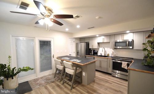 138 Creekside Ct, NEWARK, DE, 19702-3742 | Card Image