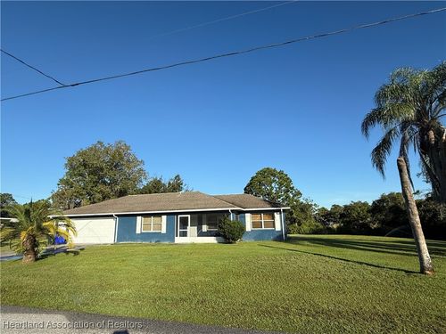 111 Bimini St Ne, LAKE PLACID, FL, 33852-3520 | Card Image