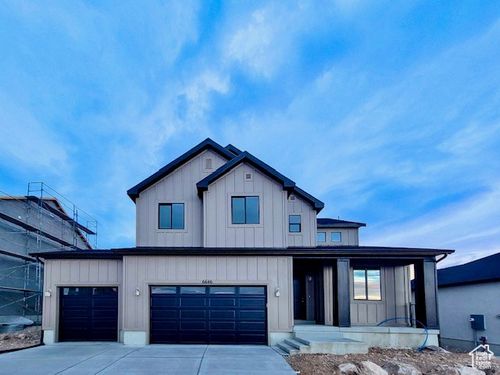 8-6646 S Skyloop Dr, West Jordan, UT, 84081-4270 | Card Image