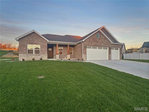 205 Stonebridge Bluff Dr, Maryville, IL, 62062 | Card Image