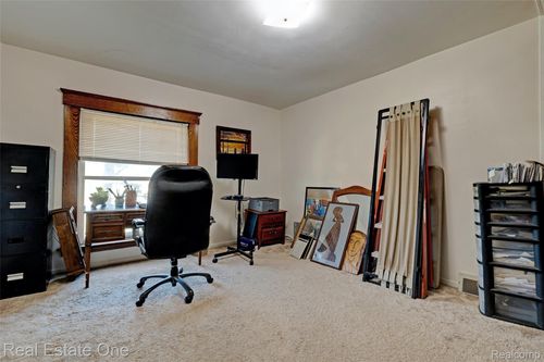 46 Mill St, Ortonville, MI, 48462-7708 | Card Image