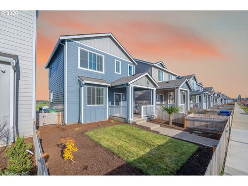 1343 Parkside Ave, Woodburn, OR, 97071-7750 | Card Image