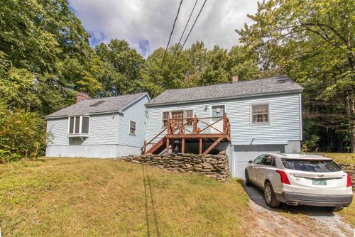 135 N Main St, Mont Vernon, NH, 03057-1410 | Card Image