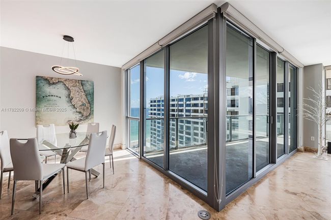APT-1202 - 3101 S Ocean Dr, Condo with 3 bedrooms, 3 bathrooms and null parking in Hollywood FL | Image 8