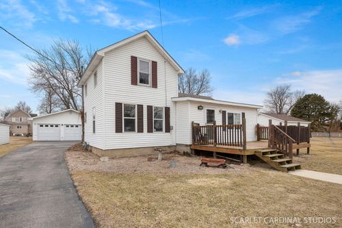 359 Wyoming Ave, Paw Paw, IL, 61353-8904 | Card Image