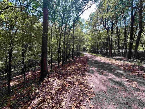 wr35-35 &amp; 36 Old Roger Dr, Middleton, TN, 38052 | Card Image