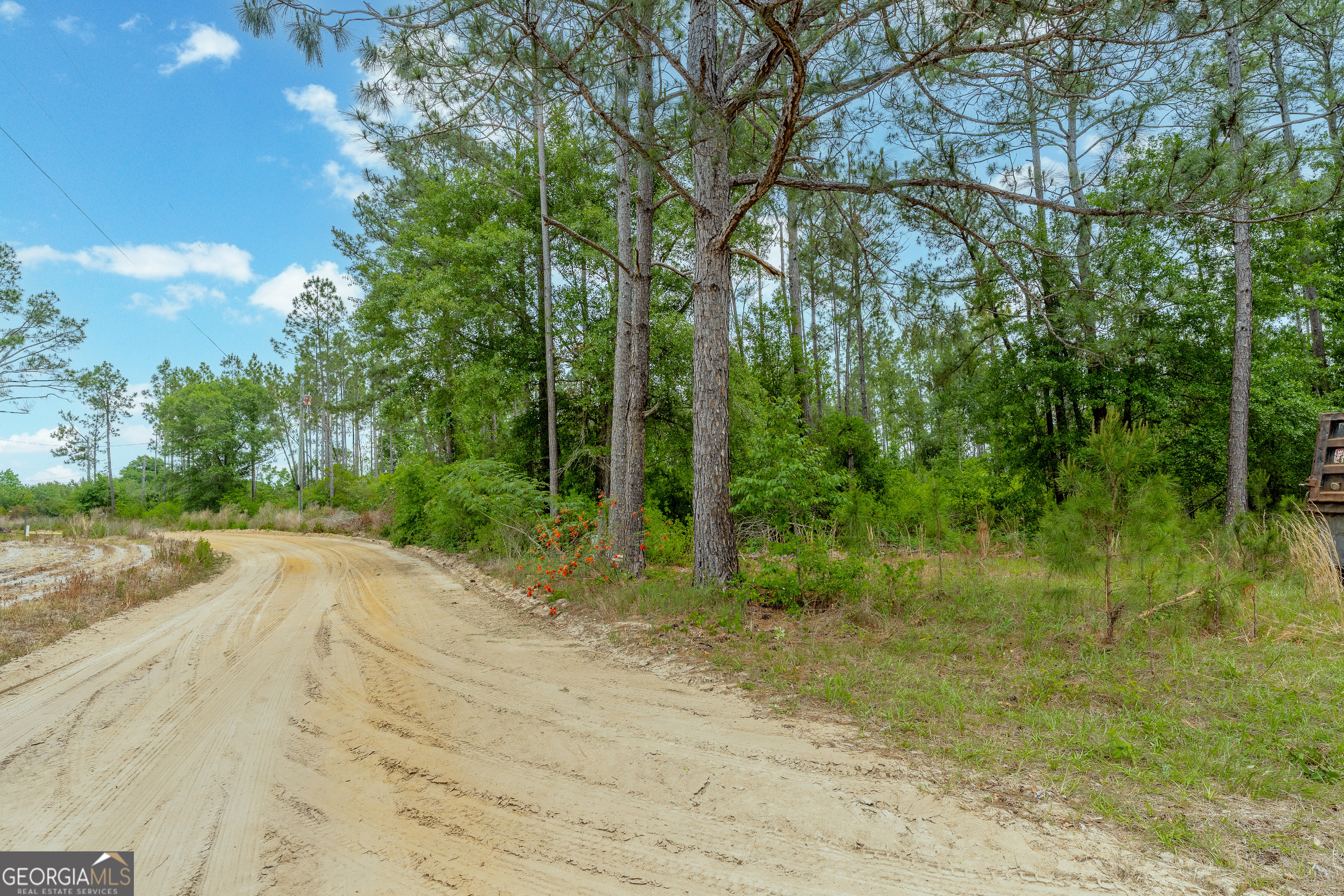 Land in Nicholls 3