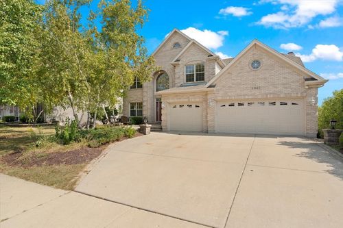 13613 Arborview Blvd, Plainfield, IL, 60585-2917 | Card Image
