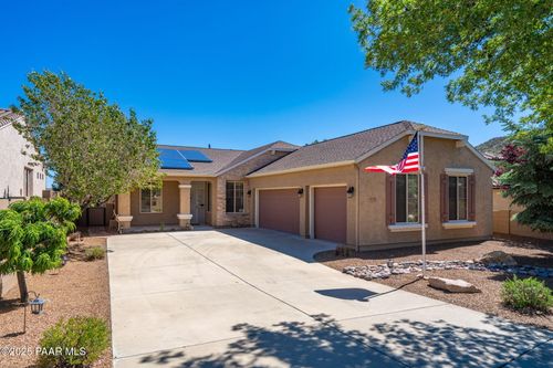 7152 E Barefoot Ln, Prescott Valley, AZ, 86314-1435 | Card Image