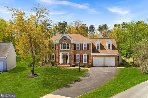 21247 Smokehouse Ct, ASHBURN, VA, 20147-5317 | Card Image