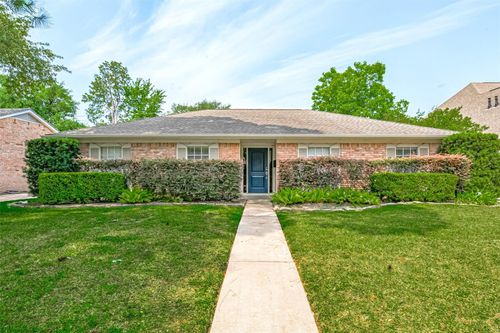 927 Carlingford Ln, Houston, TX, 77079-3205 | Card Image