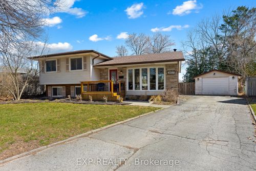 6288 Carolyn Avenue, Niagara Falls, ON, L2E5H5 | Card Image
