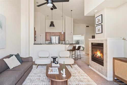 unit-e-8595 Gold Peak Dr, Highlands Ranch, CO, 80130-7215 | Card Image