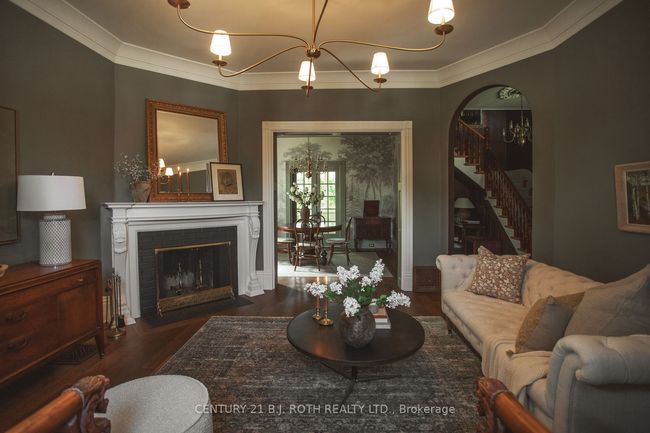 42 Burton Ave, House other with 3 bedrooms, 3 bathrooms and 2 parking in Barrie ON | Image 21
