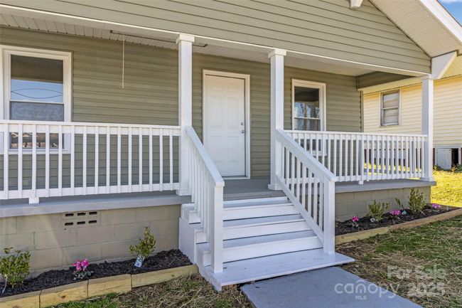 205 Buffalo St, House other with 2 bedrooms, 1 bathrooms and null parking in union SC | Image 4