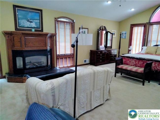 3956 Blacksmith Rd, House other with 3 bedrooms, 3 bathrooms and null parking in New Tripoli PA | Image 17