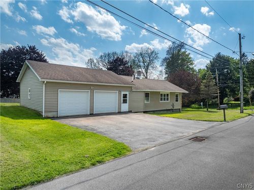 421 N Sixth Street, Fulton, NY, 13069 | Card Image