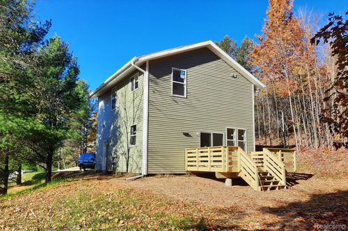 611 Michael Ave, Traverse City, MI, 49685-7094 | Card Image