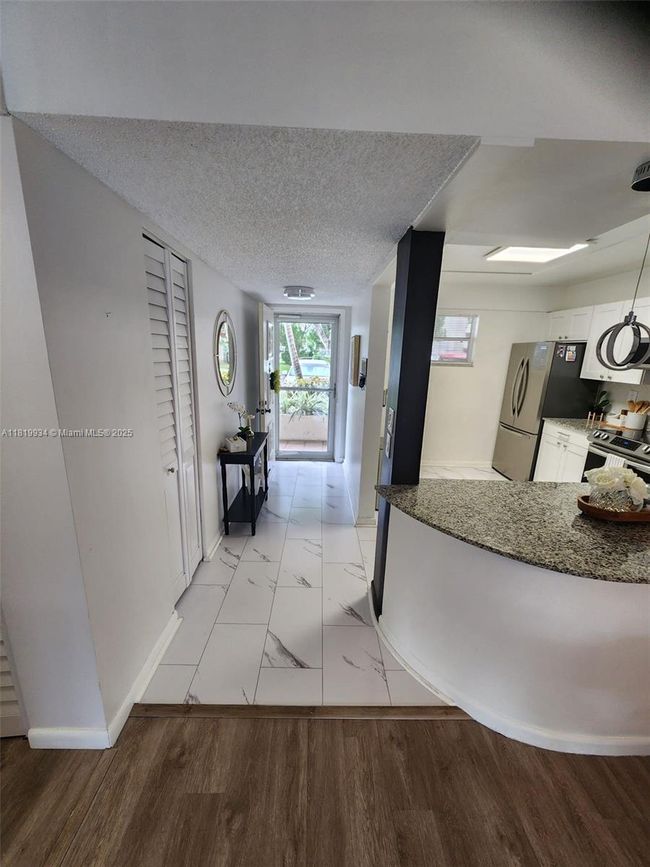 APT-103D - 3930 Inverrary Blvd, Condo with 2 bedrooms, 2 bathrooms and null parking in Lauderhill FL | Image 9