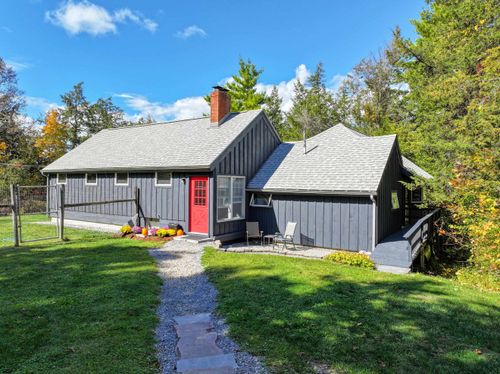 205 Cedar Ridge Dr, Cornwall, VT, 05753-8677 | Card Image
