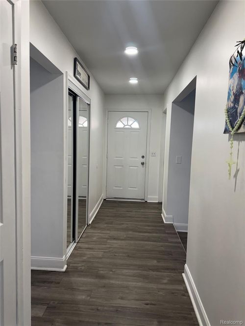 15794 Nader Ct Court, Clinton Charter Township, MI, 48038 | Card Image