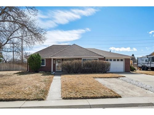 9000 Gyda Dr, Arvada, CO, 80002-3052 | Card Image