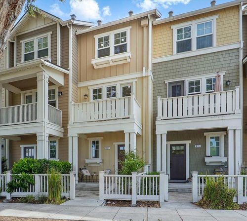 837 Sierra Vista Ave, Mountain View, CA, 94043-1729 | Card Image