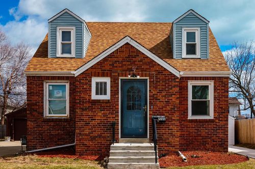 7721 14th Avenue, Kenosha, WI, 53143 | Card Image