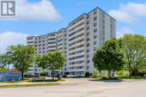 1007-35 Towering Heights Blvd, Saint Catharines, ON, L2T3G8 | Card Image