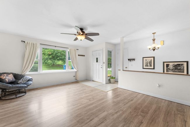 LivingRoomD | Image 32