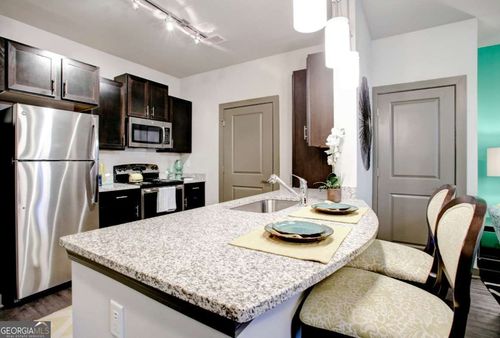 902-218-800 Milwood St, Woodstock, GA, 30189-3436 | Card Image