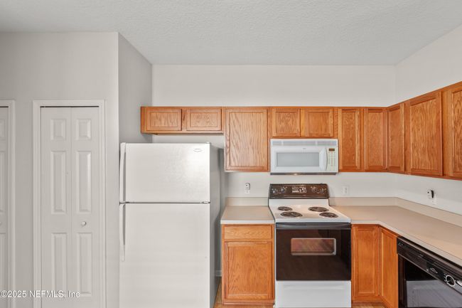 4628 Gerber Ct, Townhouse with 2 bedrooms, 3 bathrooms and null parking in Jacksonville FL | Image 19