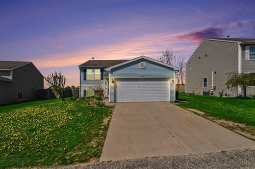 6499 Kodiak Dr, Alto, MI, 49302-9080 | Card Image