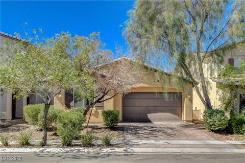 2104 Leatherbridge Ct, North Las Vegas, NV, 89081-3500 | Card Image