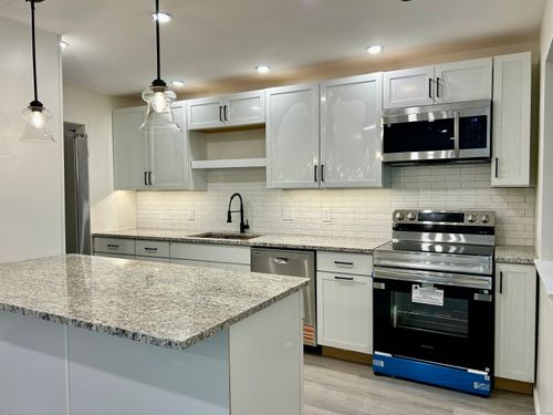 c-114 Heritage Vlg, Southbury, CT, 06488 | Card Image