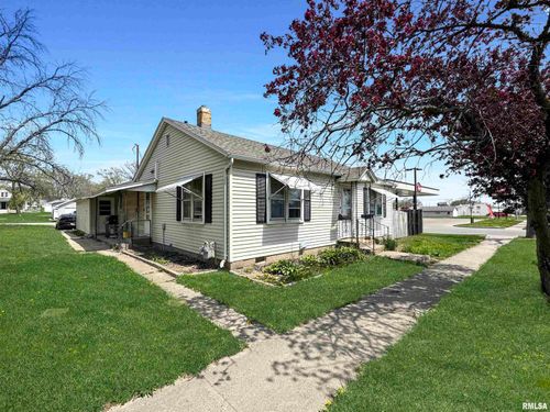 213 E Main St, Mt Sterling, IL, 62353 | Card Image