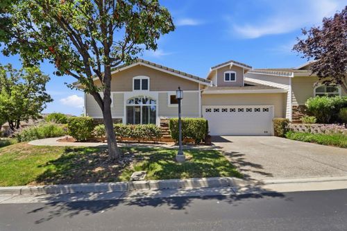 9066 Village View Loop, San Jose, CA, 95135-2169 | Card Image