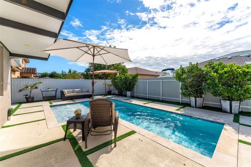 13240 Sw 274th St, Homestead, FL, 33032-8588 | Card Image