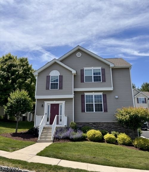 63 Sowers Dr, Hackettstown, NJ, 07840-7625 | Card Image